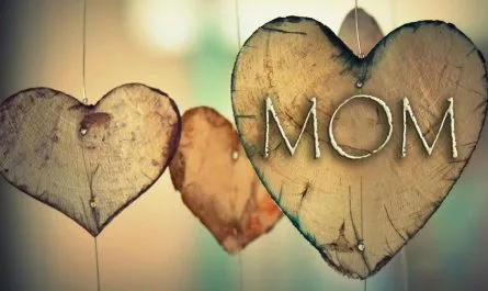 Meaningful and Symbolic Gift Ideas for Mom