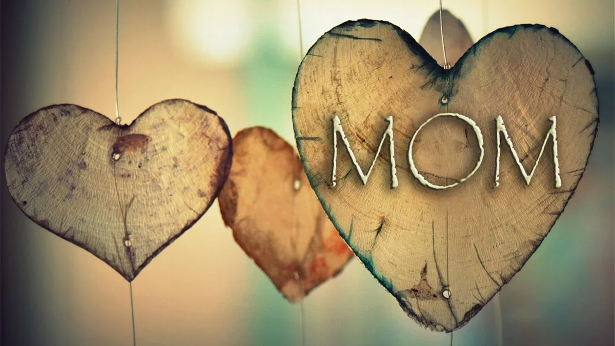 Meaningful and Symbolic Gift Ideas for Mom
