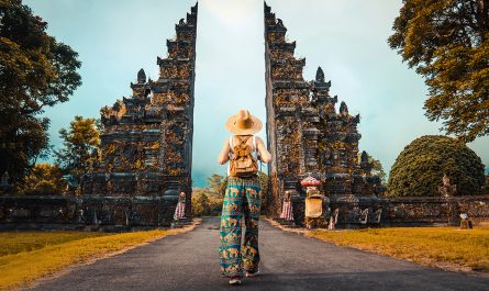 How to keep yourself safe and protect your spirit while traveling alone
